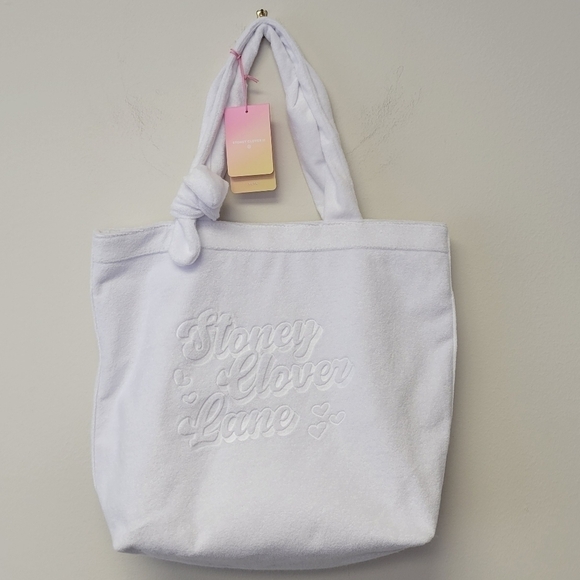 Stoney Clover Terrycloth Embossed Beach Tote White - Picture 5 of 11